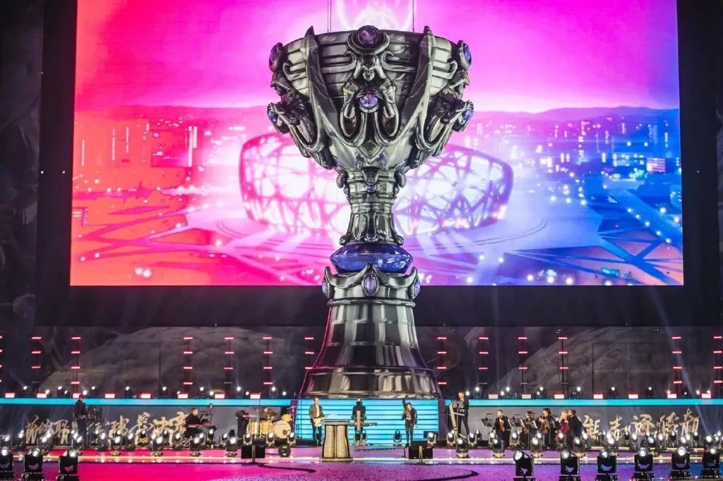 iG取得自TheShy离队以来的赛季最佳战绩