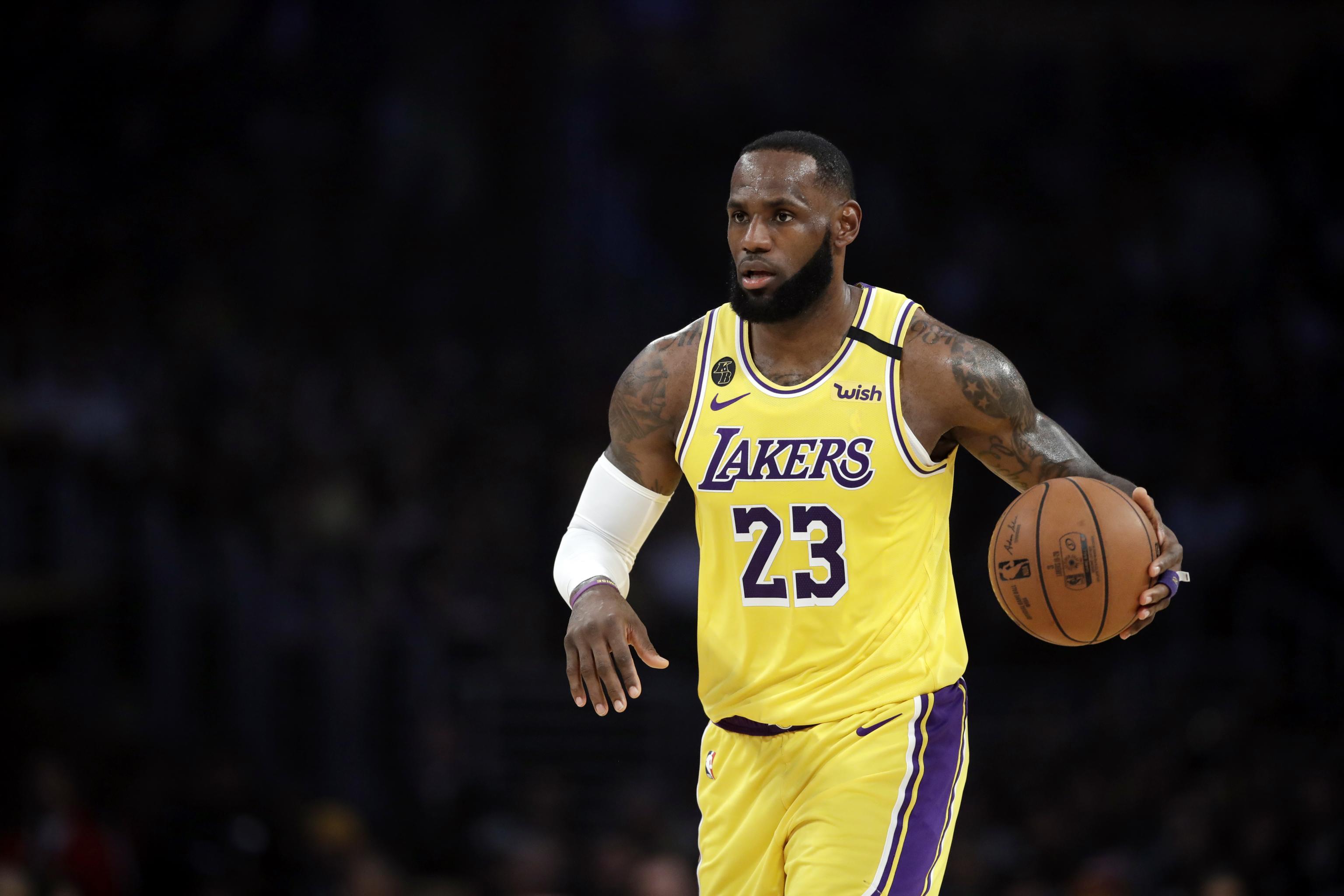 阿莫林：我喜欢马兹拉维的性格，曼联的领导小组不只是看年龄